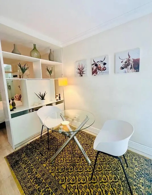 Cozy Apartment In ケープタウン